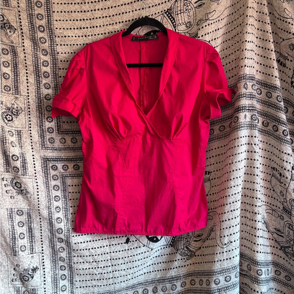SOLD Laura Byrnes 2014 Red Pinup Top W/back Zipper, Snug Fit V-Neck Size 2xl